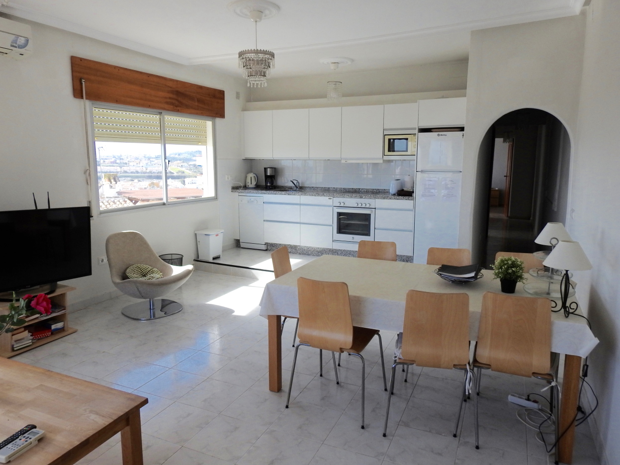 Parterre kitchen & livingroom